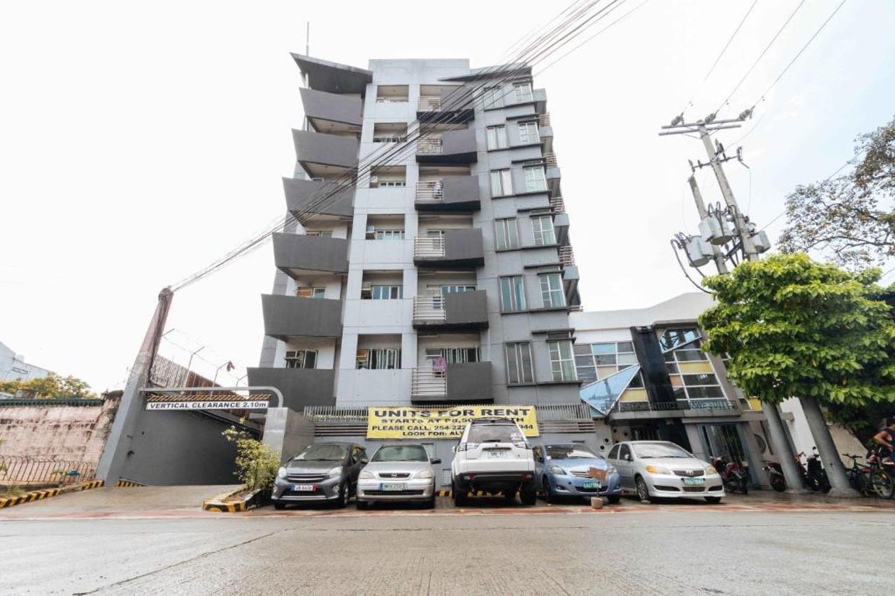 Reddoorz Plus At Banawe Quezon City Esterno foto