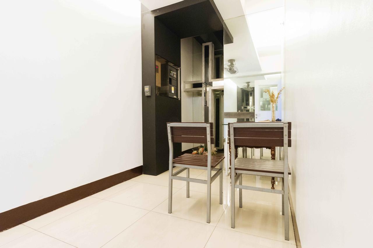 Reddoorz Plus At Banawe Quezon City Esterno foto